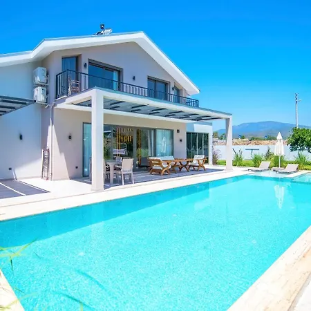 Plaja Yakin Lueks Villa Fethiye